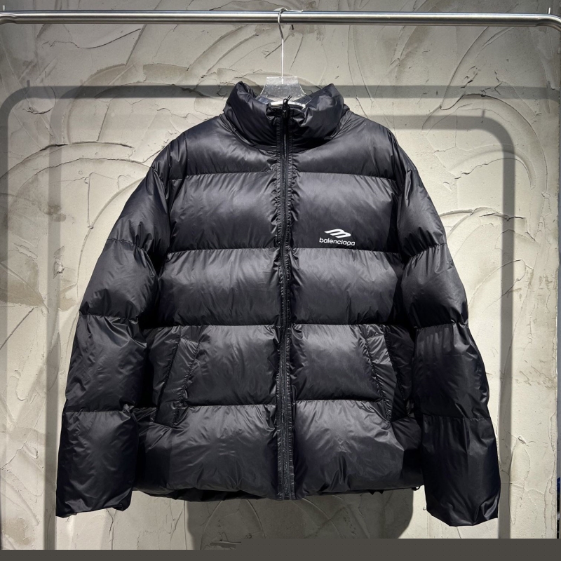 Ba*len*cia*ga coats